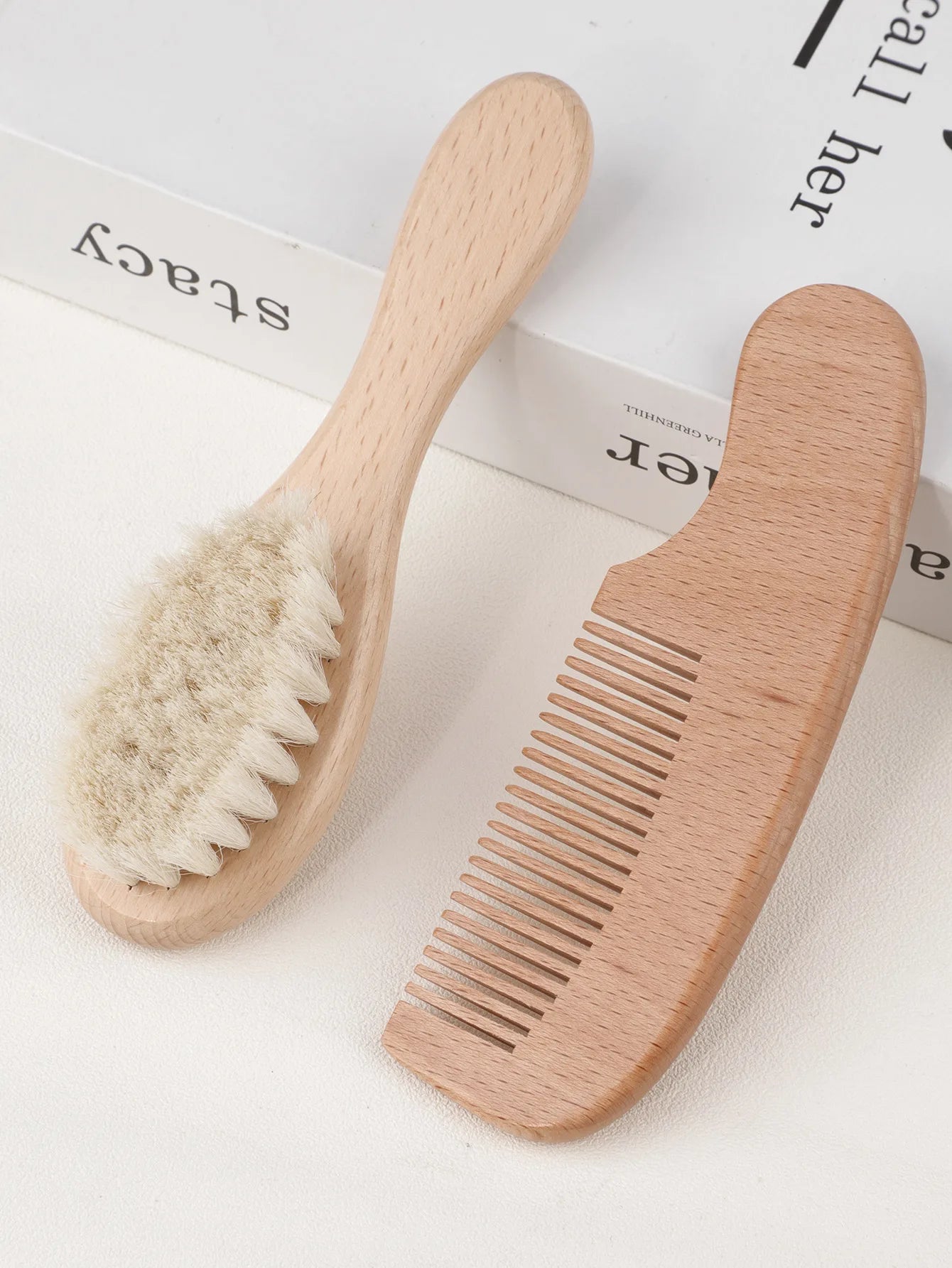 Kit brosse bébé & peigne – bois naturel, dès la naissance | Atelier Bébé